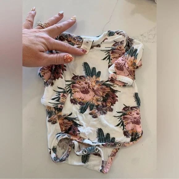 Huge lot of Quincy Mae, Rylee and Cru, Jamie Kay, Kate Quinn - Picture 8 of 9